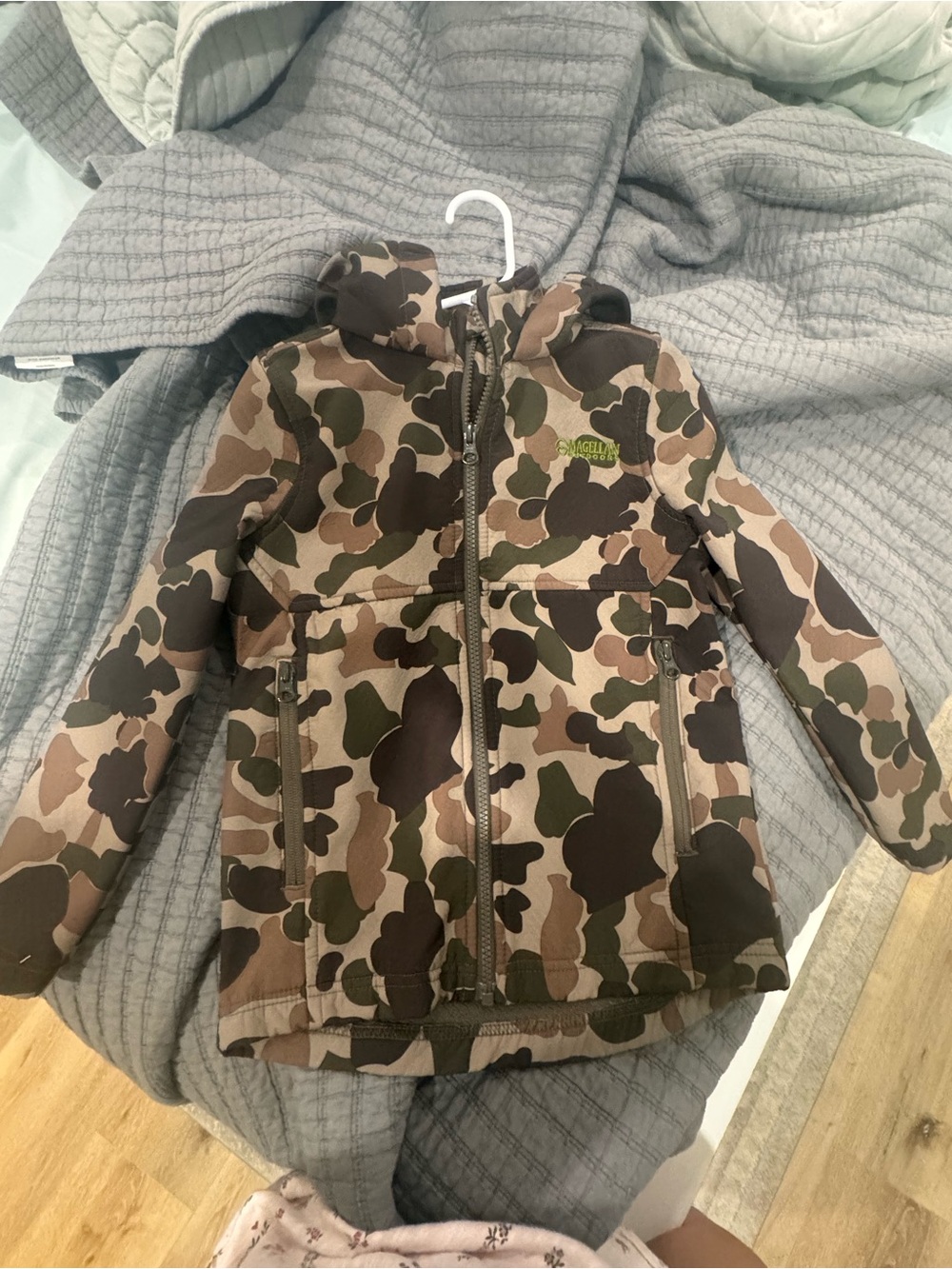 Magellan Outdoors Kids' Hooded Camo Puffer Jacket - Brown/Green